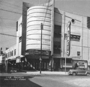 Gabriel Ochoa: Fundador del Cine Palacio 9