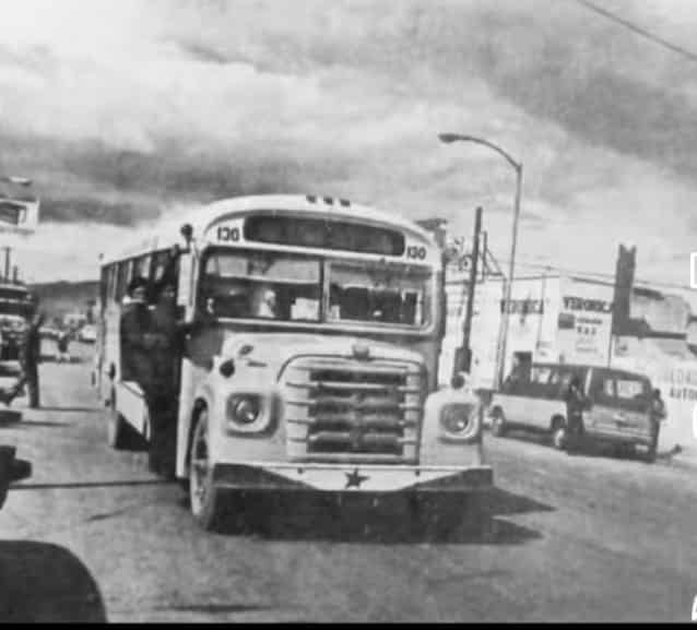 Camión de Ruta Urbana en 1980 - ¿Identificas la Calle? 9