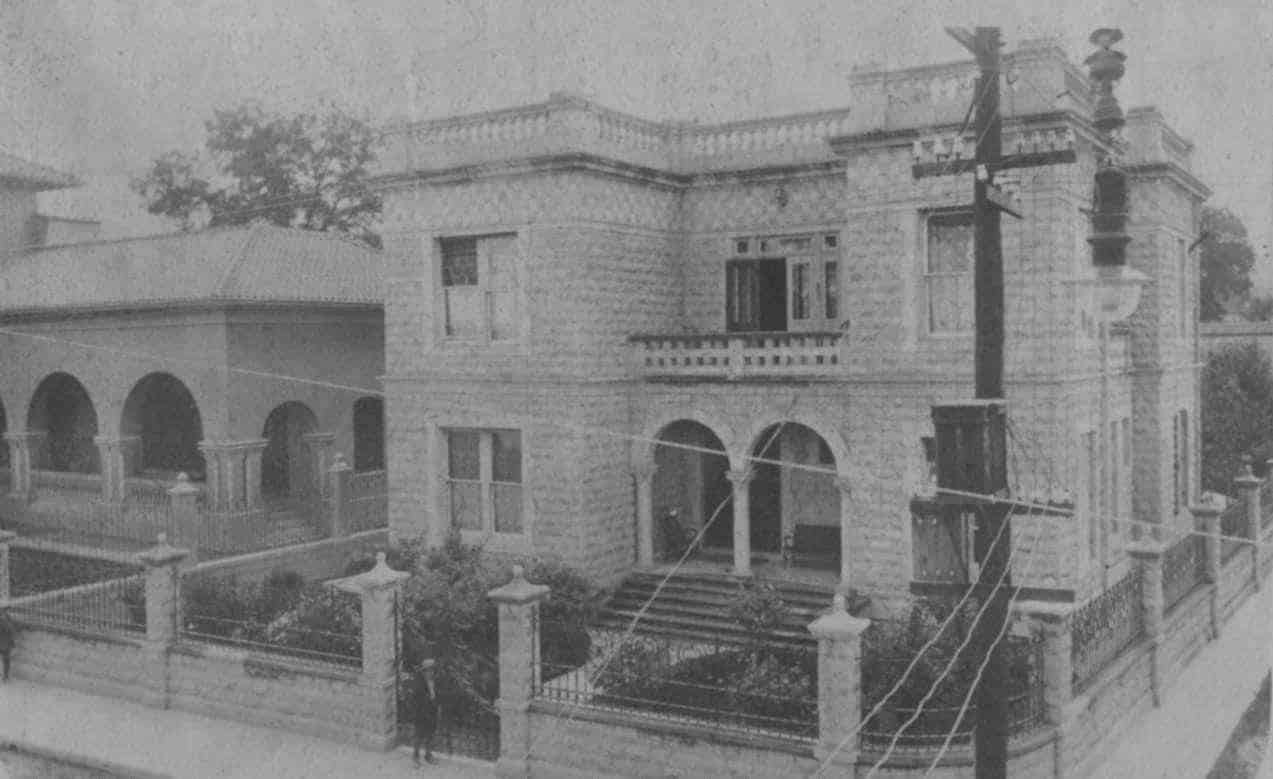 Casa de don Isidro López Zertuche en Saltillo 1