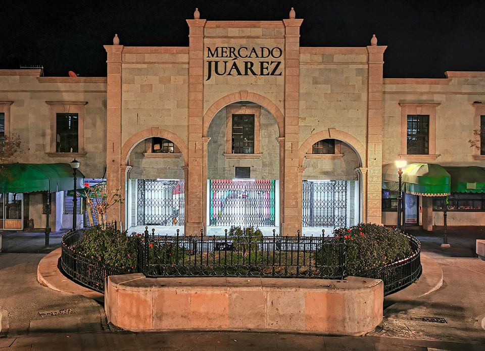 10 Fotografías de los 3 Edificios del Mercado Juárez de Saltillo 1