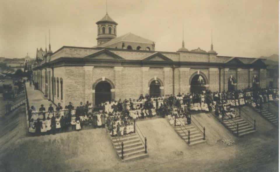 10 Fotografías de los 3 Edificios del Mercado Juárez de Saltillo 3