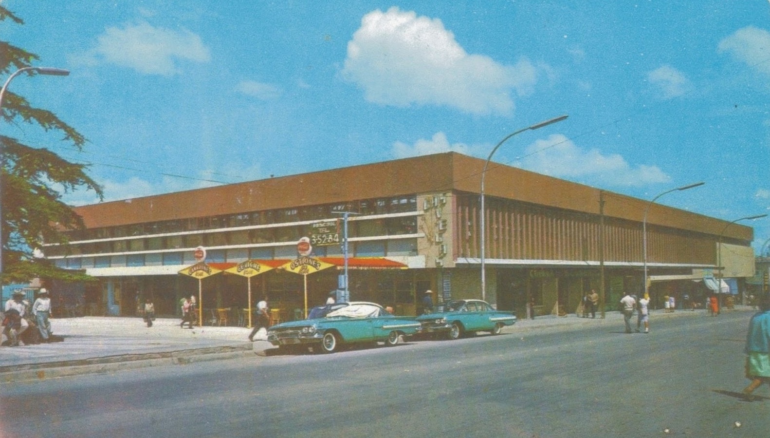 10 Fotografías de los 3 Edificios del Mercado Juárez de Saltillo 10