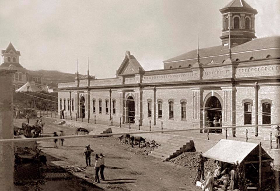 10 Fotografías de los 3 Edificios del Mercado Juárez de Saltillo 5