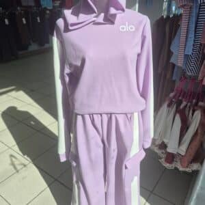 Alternative view of Conjunto deportivo ALO para niña