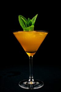 Vasos de torito sinaloense con diferentes sabores en Saltillo